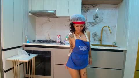 Lucia  online show from 02.01.25