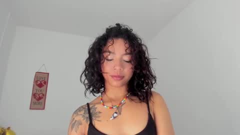 Lucia  online show from 02.07.25