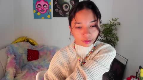 Lucia  online show from 02.22.25
