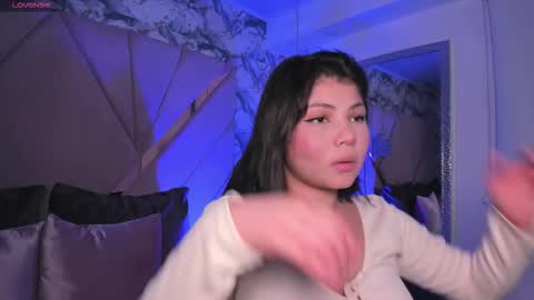 Abby Roux online show from 12.15.25