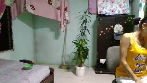 Snapshot of abbyasher chatting on 02.10.25 Abby online show from 02.10.25