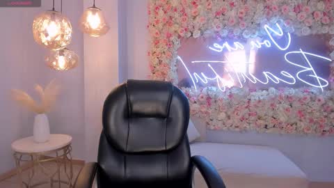 Snapshot of abbydalton chatting on 10.07.25 Abby Dalton online show from 10.07.25