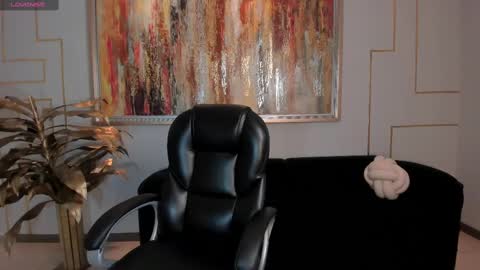 Snapshot of abbydalton chatting on 10.16.25 Abby Dalton online show from 10.16.25