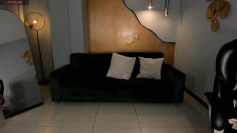 Snapshot of abbydalton chatting on 10.29.25 Abby Dalton online show from 10.29.25