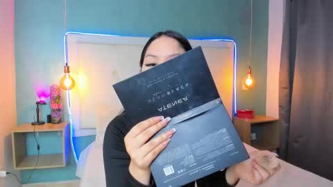 Abby Dixon  online show from 03.04.26