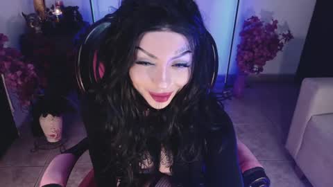 Abby online show from 04.11.26