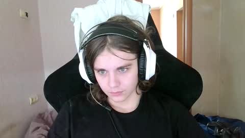 Snapshot of abbysal_blade chatting on 10.05.25 abbysal_blade online show from 10.05.25