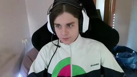 Snapshot of abbysal_blade chatting on 10.14.25 abbysal_blade online show from 10.14.25