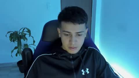 Snapshot of abelasburgo chatting on 11.06.25 Independence model AbelAsburgo online show from 11.06.25