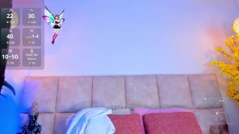 Snapshot of abelladgr chatting on 10.19.25 abelladgr online show from 10.19.25