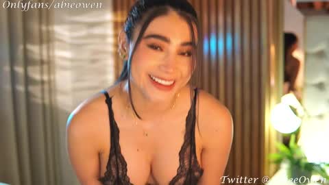 abie_owen online show from 02.12.25