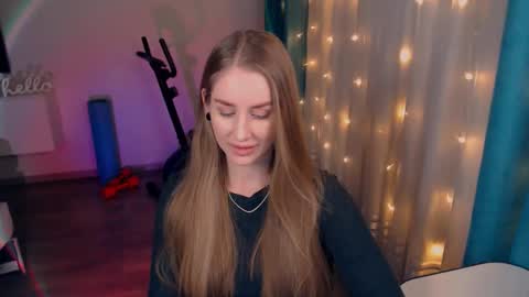 Anna online show from 02.06.25