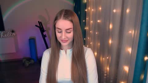 Anna online show from 02.28.25