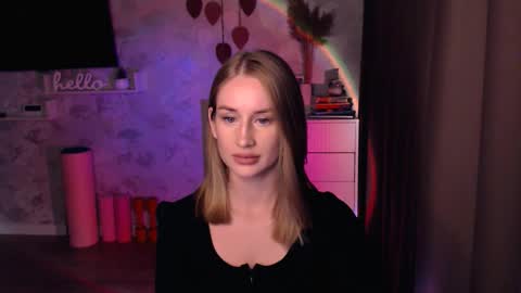 Anna online show from 10.10.25