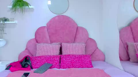 ABIGAIL online show from 01.06.26