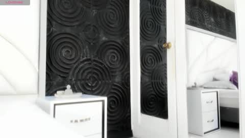 Abigail online show from 11.17.25