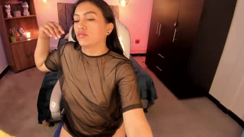 Snapshot of abiigaiil_ chatting on 02.21.25 Abigail online show from 02.21.25