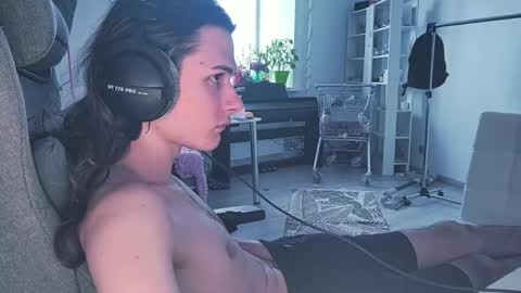 hi  cum in pvt noi extra tip online show from 04.21.26