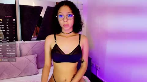  Abril  online show from 03.10.25