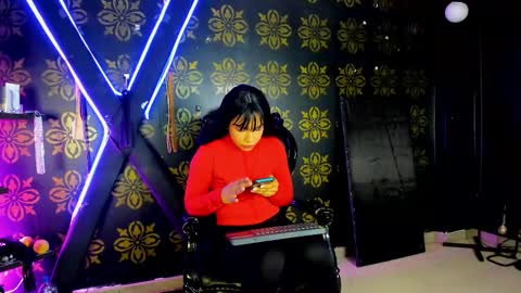 Snapshot of abrilsonne chatting on 02.24.26 AbrilSonne online show from 02.24.26