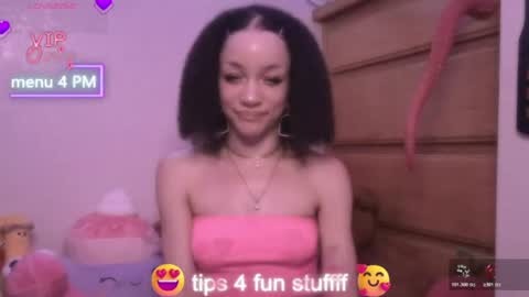 Snapshot of abruisedpeach chatting on 07.22.26 Peach online show from 07.22.26