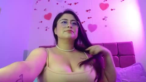 aby_luna_ online show from 03.04.25