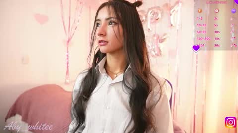 Snapshot of aby_whitee chatting on 10.19.25 Aby online show from 10.19.25