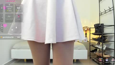 Snapshot of abyevans chatting on 09.29.25 LittleSunny My schedule 1400 - 2200 GMT -5 online show from 09.29.25