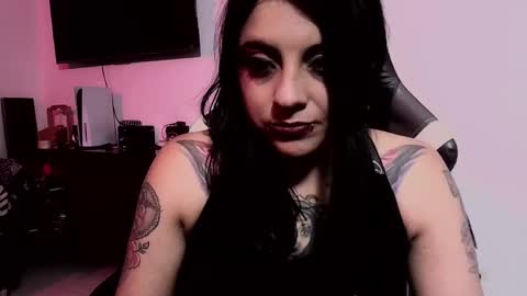 Snapshot of acid_alice666 chatting on 05.27.26 Alice online show from 05.27.26