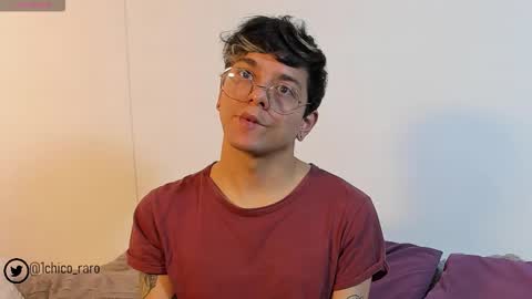 Snapshot of acid_time chatting on 10.30.25 Jhonny online show from 10.30.25