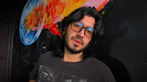 Snapshot of ackerman_eren_ chatting on 11.04.25 R. online show from 11.04.25