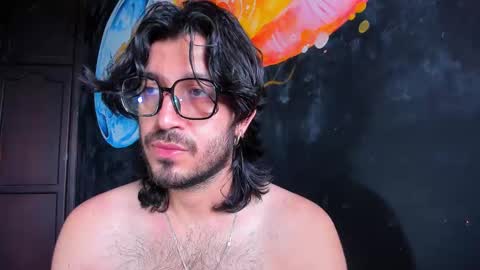 Snapshot of ackerman_eren_ chatting on 11.05.25 R. online show from 11.05.25