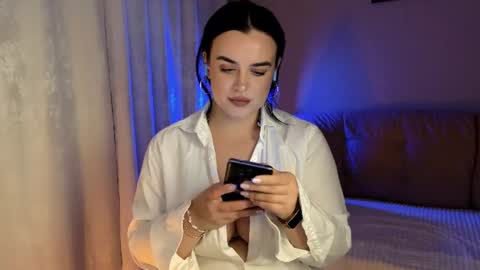 Snapshot of actavia_rose chatting on 06.21.26 my inst love inside 17 online show from 06.21.26