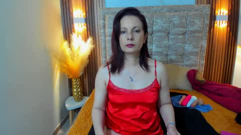 Snapshot of ada_mclaine2 chatting on 01.09.25 Ada online show from 01.09.25