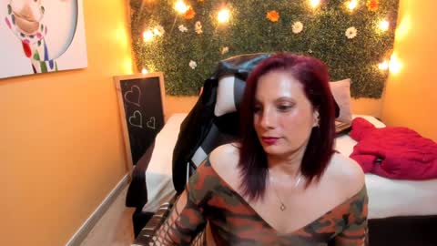 Snapshot of ada_mclaine2 chatting on 01.29.25 Ada online show from 01.29.25