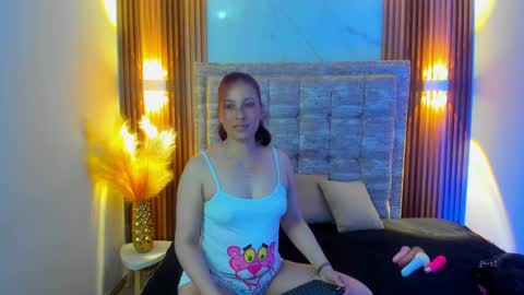 Snapshot of ada_mclaine2 chatting on 02.07.25 Ada online show from 02.07.25