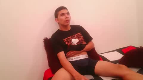 adaam_19 online show from 11.08.25