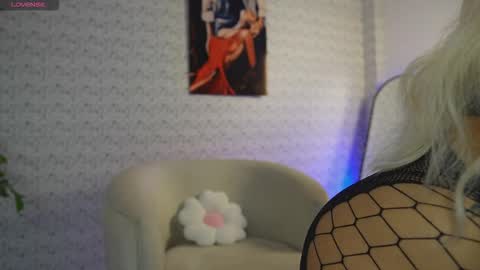 Ada Blue online show from 11.04.25