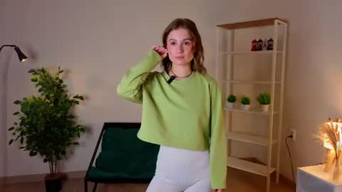 Snapshot of adalinedeluney chatting on 07.11.26 Olivia online show from 07.11.26