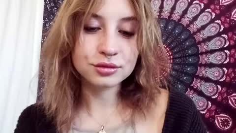 Snapshot of adalyndirty chatting on 10.03.25 Adalyn online show from 10.03.25