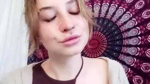 Snapshot of adalyndirty chatting on 10.07.25 Adalyn online show from 10.07.25