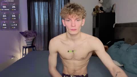 adam_chriss online show from 10.21.25