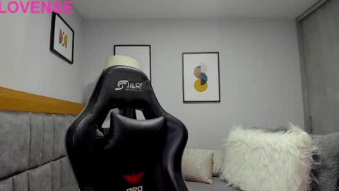 Snapshot of adam_clarke chatting on 10.15.25 adam clarke online show from 10.15.25