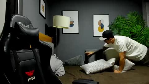 adam clarke online show from 03.18.26