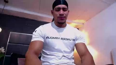 adam_fit19cm online show from 10.20.25