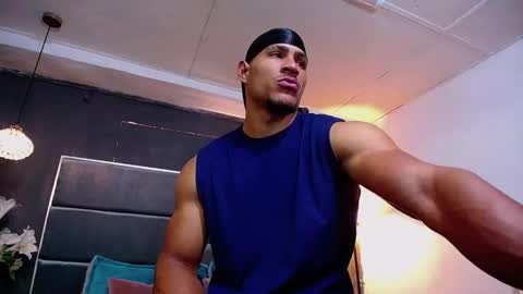 adam_fit19cm online show from 01.19.26