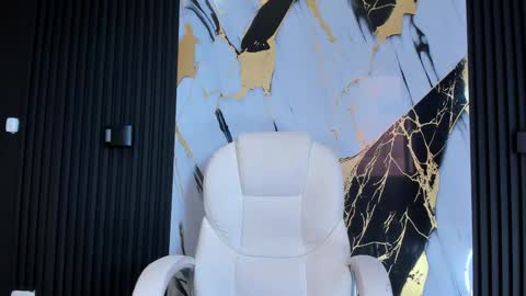 Snapshot of adam_piarse chatting on 02.28.25 adam_piarse online show from 02.28.25