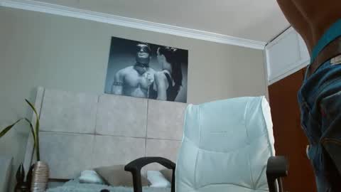 Snapshot of adam_piarse chatting on 09.18.25 adam_piarse online show from 09.18.25