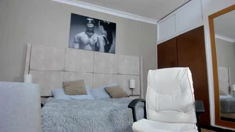 Snapshot of adam_piarse chatting on 10.11.25 adam_piarse online show from 10.11.25