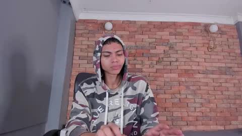 adam_piarse online show from 01.12.26